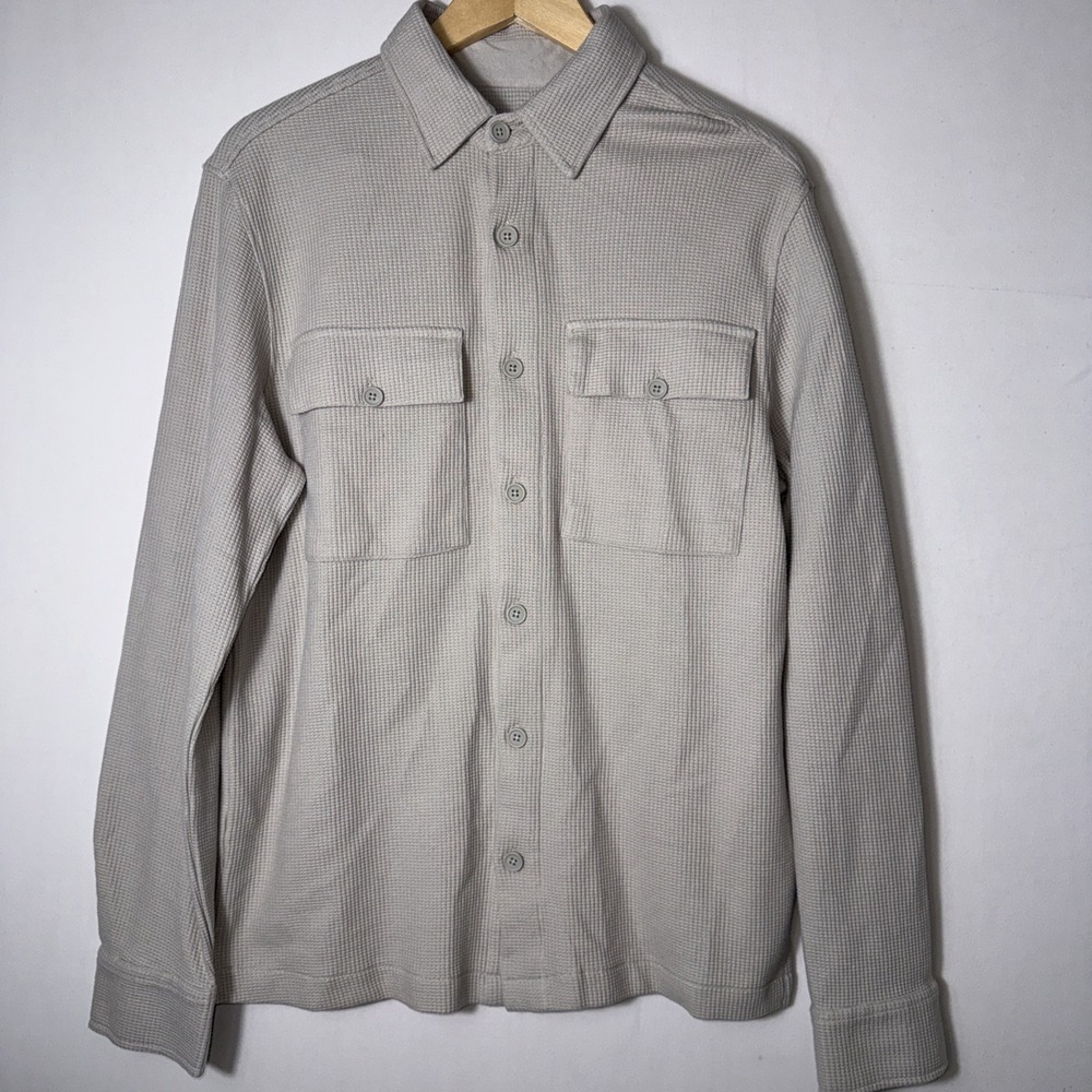 DKNY Men's Oversized Waffle Knit Button-Up Shirt Brown Stone Small Long Sleeve